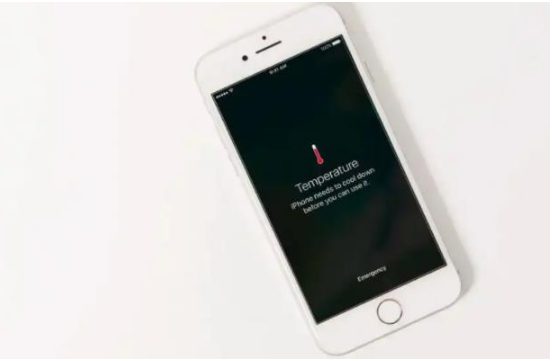 和舍镇苹果手机维修分享iPhone 手机发热如何快速降温 